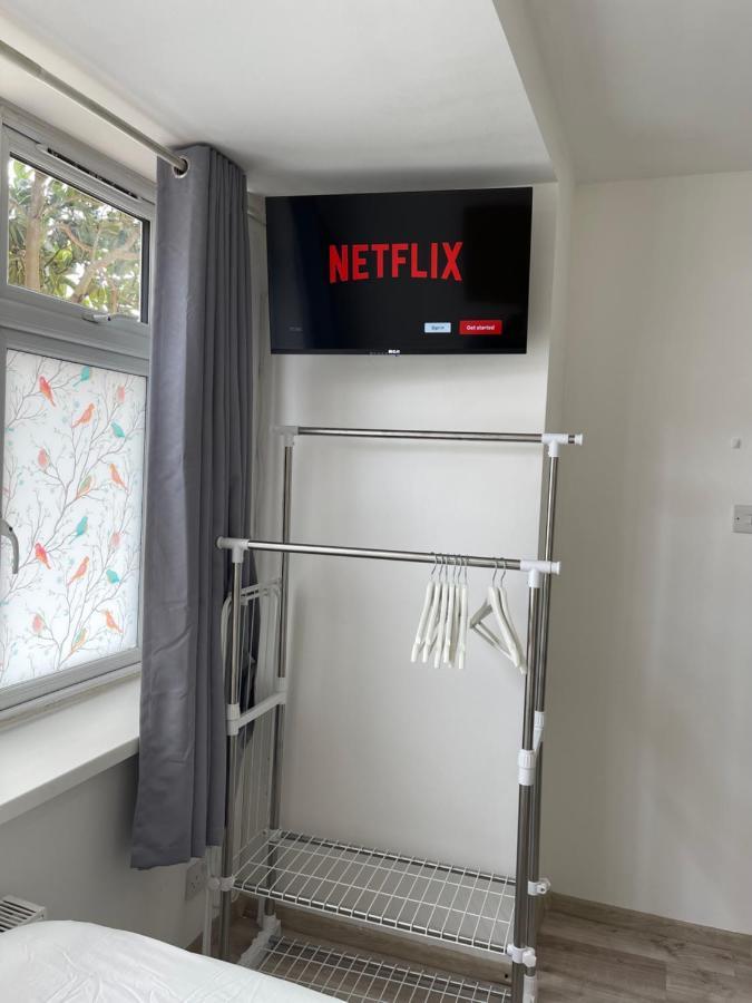 Studio Flat Fully Equipped Croydon Exterior foto